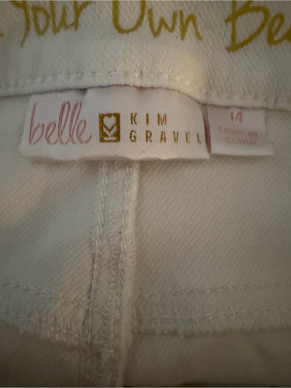 Belle by Kim Gravel White Cropped Stretch Jeans - Picture 4 of 6